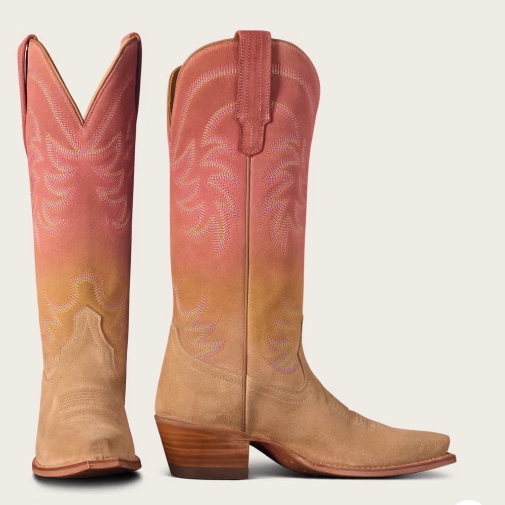 👀 ISO: Tecovas Annie Ombré